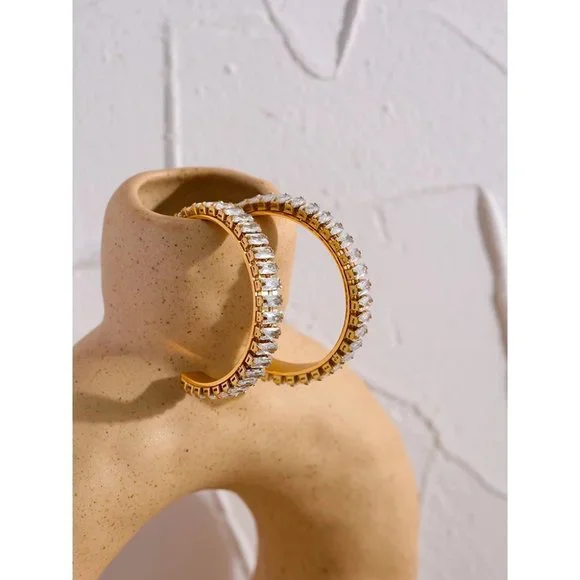 NEW 18K Gold Plated Baguette Diamond Round Hoop Earrings - Picture 3 of 9